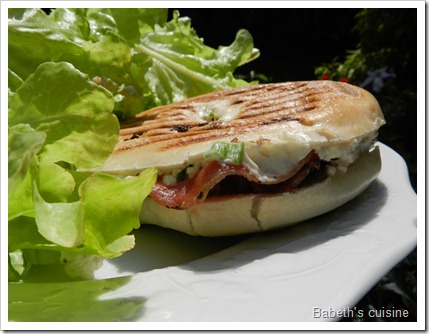 bagels tomate pancetta philadelphia cuits