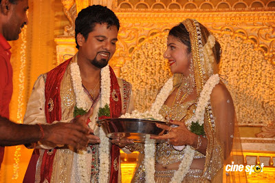 Rambha Reception Photos Actress Rambha Marriage Wedding Reception Photos,Rambha Reception Photos Ramba Marriage Wedding Reception Photos, Rambha reception photos, Rambha wedding marriage reception photos, Rambha pics, Rambha wedding Reception pics, Ramba Actress marriage with indra kumar wedding pics, Rambha marriage reception event Photos