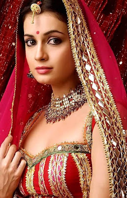 Diya Mirza Wallpapers