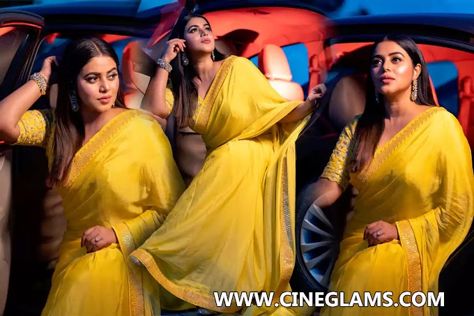 Shamna Kasim Beautiful looks in yellow saree photoshoot