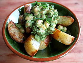 Oppskrift Ovnsbakte Poteter Potetbåter Kikerter Pesto Spinatpesto Bønner Sunn Vegansk Middag