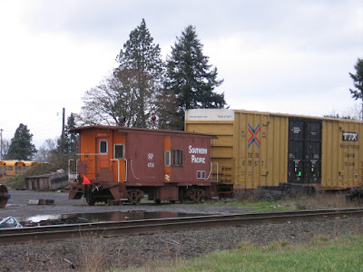 Southern Pacific Caboose #4716 at Lebanon, Oregon, on January 19, 2006