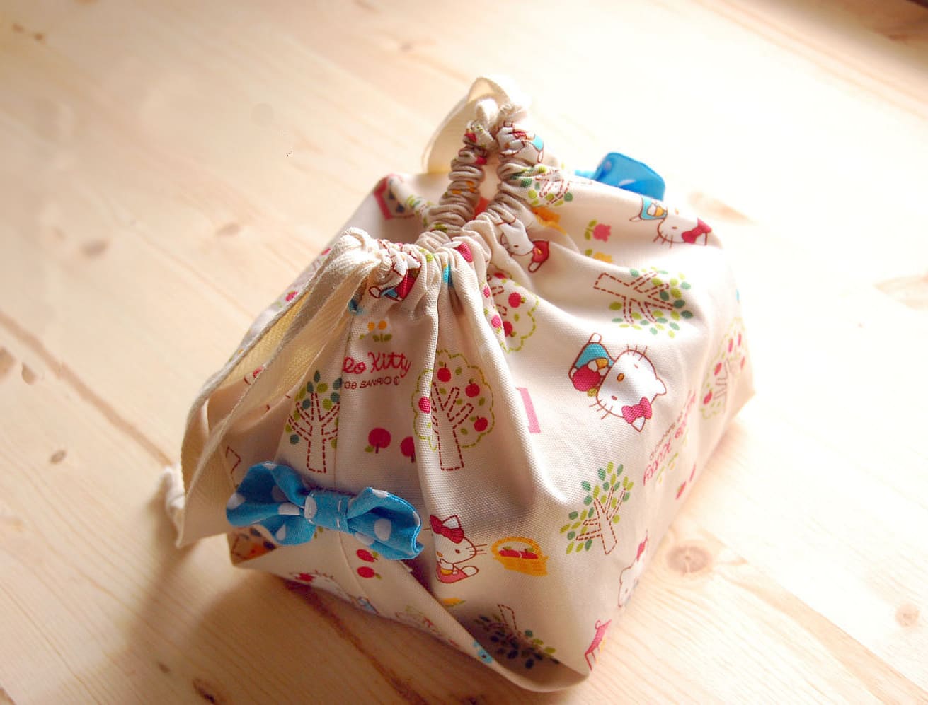 A Very Simple Bento Bag Tutorial