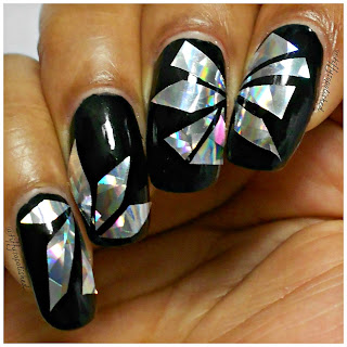 Shattered_Glass_Holographic_Broken_Mirror_Nails_Tutorial