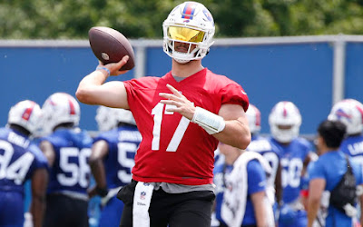 josh-allen-bills-training-camp-NFL-august-2022-predictions-division
