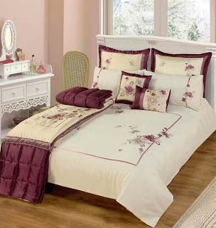 Bed Linens With Floral Pattern