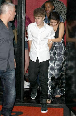 hot sexy selena dating justin hot and sexy romance