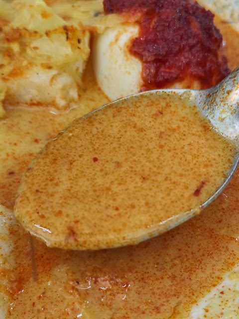 Lontong_Mawar_Fadirah_Muslim_Food_Marsiling