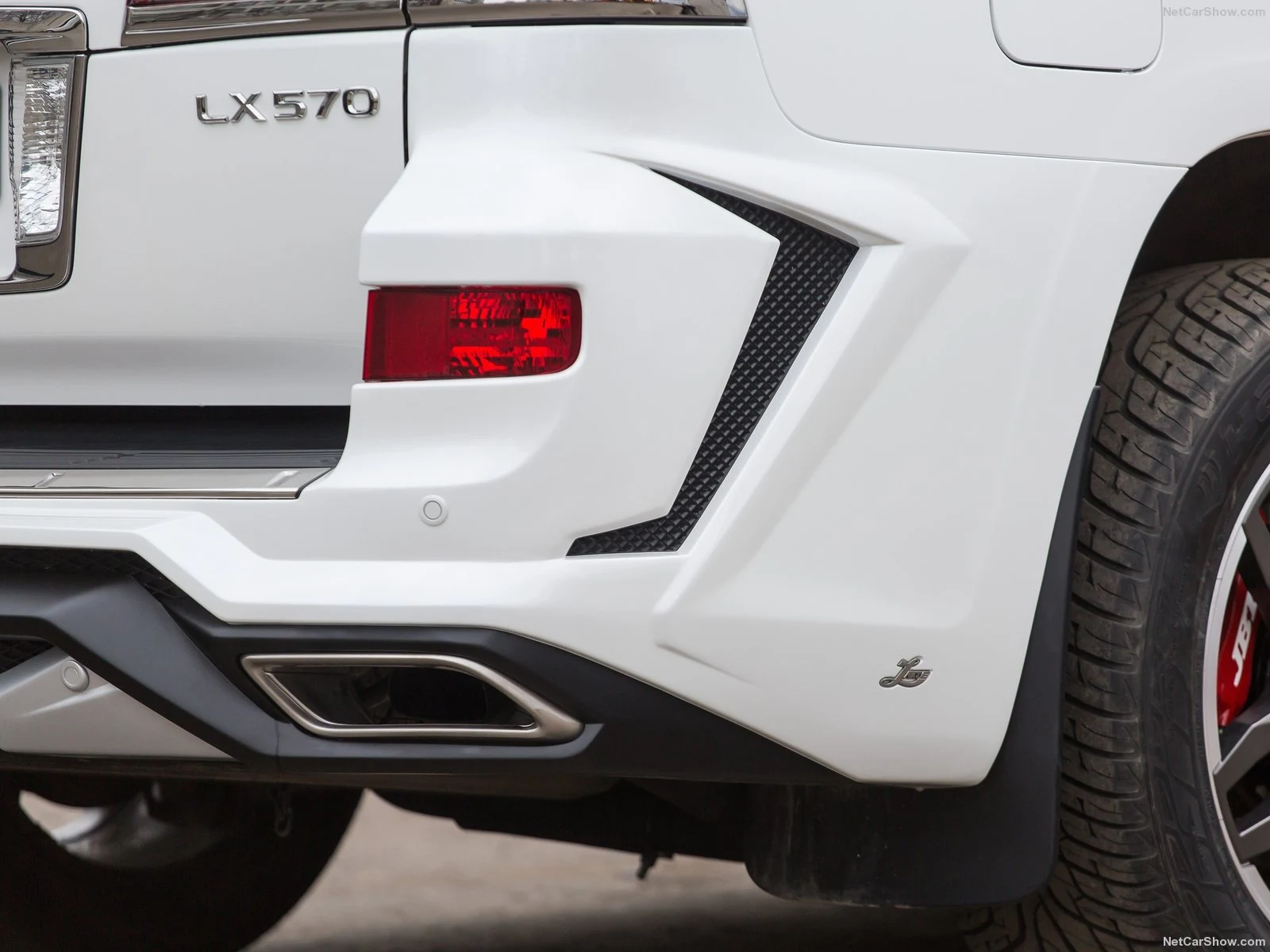 Hình ảnh xe ô tô Larte Lexus LX570 Alligator 2015 & nội ngoại thất