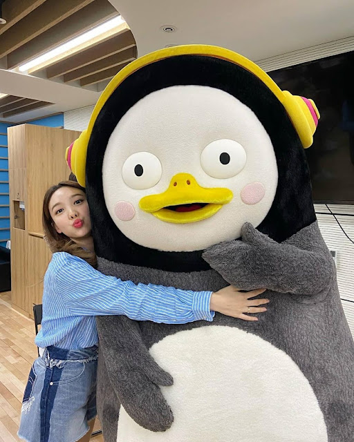 twice nayeon instagram