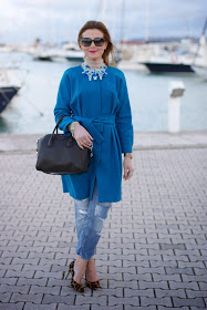 Givenchy Antigona bag, Gianni Marra leopard pumps, Sapphire blue coat, Fashion and Cookies, fashion blogger