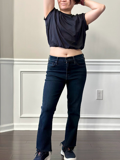 Fit Review Friday! Mother Denim Petites Lil' Insider Crop Step Fray and  Madewell Petite Kick Out Crop Jeans