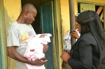 Photos: Young woman dies while giving birth on the floor of dilapidated classroom at Bakassi IDP Camp