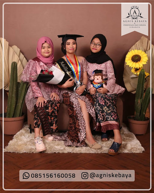 SEWA KEBAYA WISUDA MURAH SURABAYA