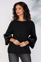 Bluza Saly neagra cu blanita la maneci