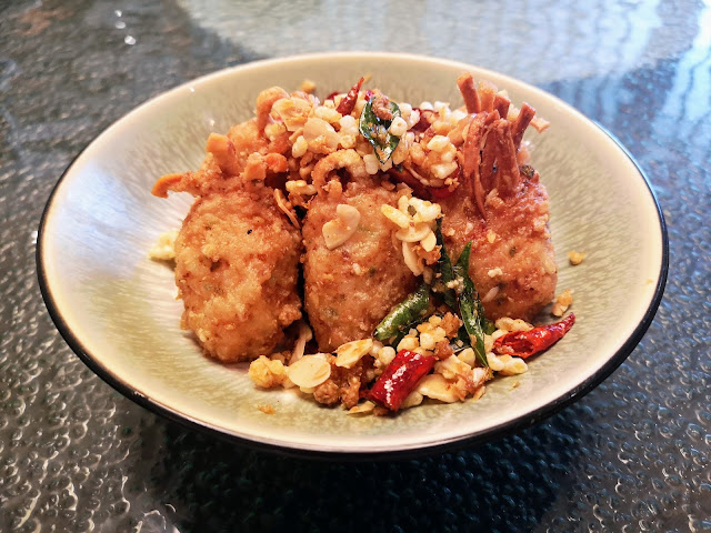 Wok-fried Squids stuffed with Prawn Paste, Bi Feng Tang Style