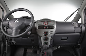 interior view of 2012 Mitsubishi i-MIEV