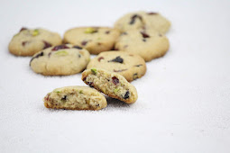 BERRY PISTACHIO COOKIES / WHOLE WHEAT BERRY COOKIES