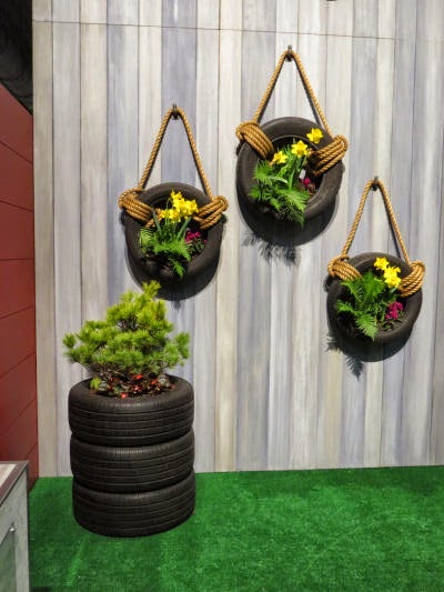 recycled tires planter