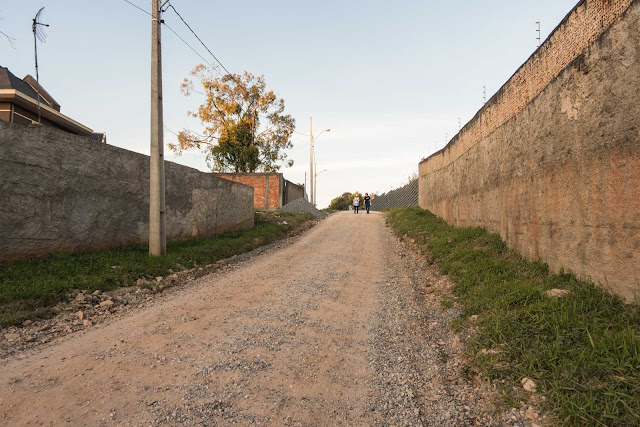 A Rua Saldanha Marinho (mais para o final)