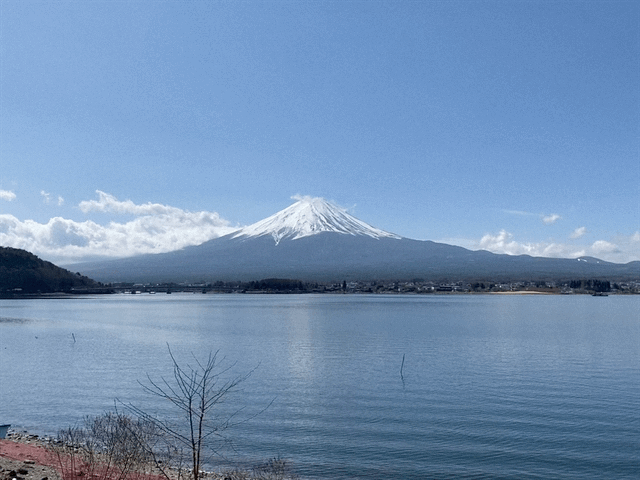 Fuji over lake