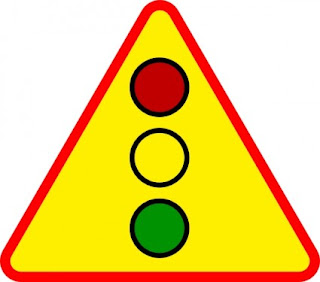 màu sắc trong thiết kế đồ họa của các bảng báo hiệu giao thông
