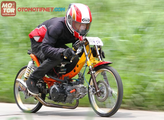 Modifikasi Honda Supra X125, Melejit Digas Joki Kawakan 