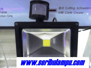 Lampu Sorot LED 20w Sensor Gerak