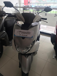 Yamaha Freego Metalic White