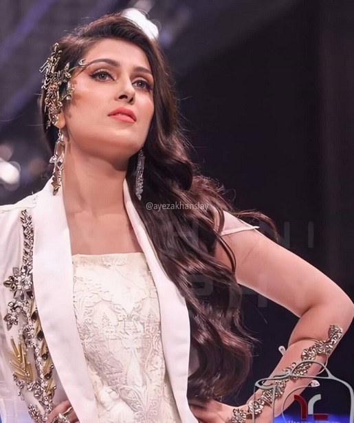 Ayeza Khan Modeling walk With White Dress