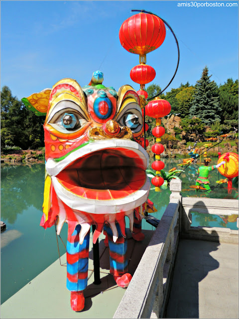 Linternas del Gardens of Lighten en el Jardín Chino, Montreal