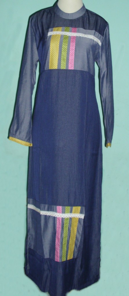 Gamis Bahan Jeans Denim Aplikasi Kain Tempel. => (STOK 