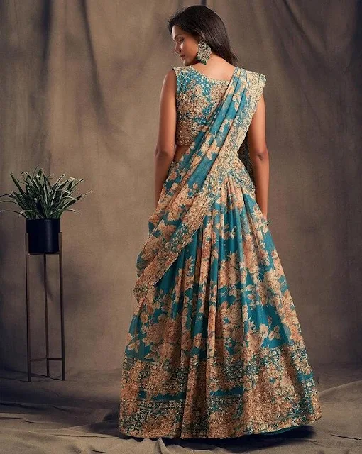 Mehndi dress for bride, Floral Prints