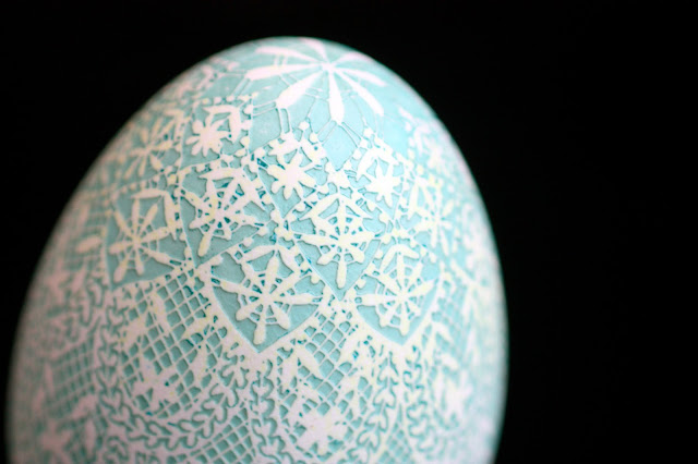 Batik Egg Art Geometric Lace Design in White and Robin's Egg blue by Katy David