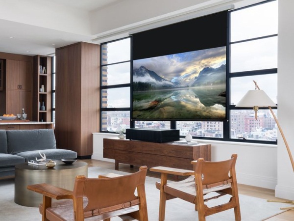 The Sony 4K projector is as crazy as its price ($ 25,000)