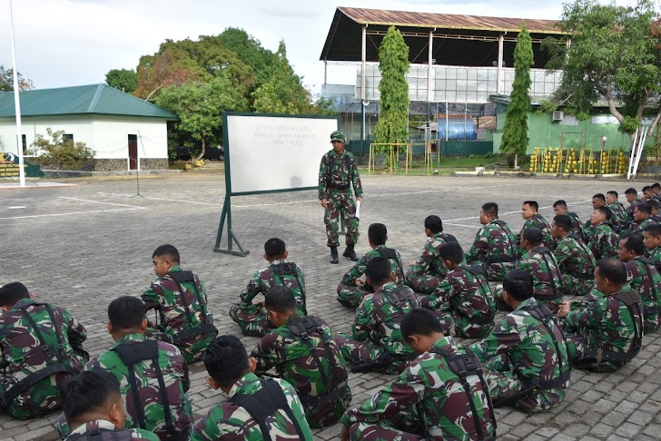 Personil Korem 141/Tp melaksanakan Latihan Dasar Perorangan (Latorsar) 