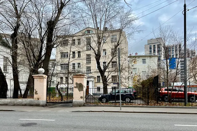 1-й Коптельский переулок, жилой дом (построен до 1917 года)