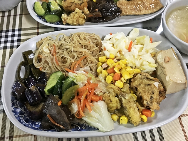 古佛素食~台北中山區素食自助餐、晚餐素食吃到飽