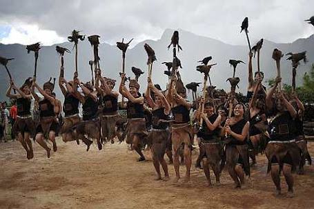 The performance, a traditional folk dance