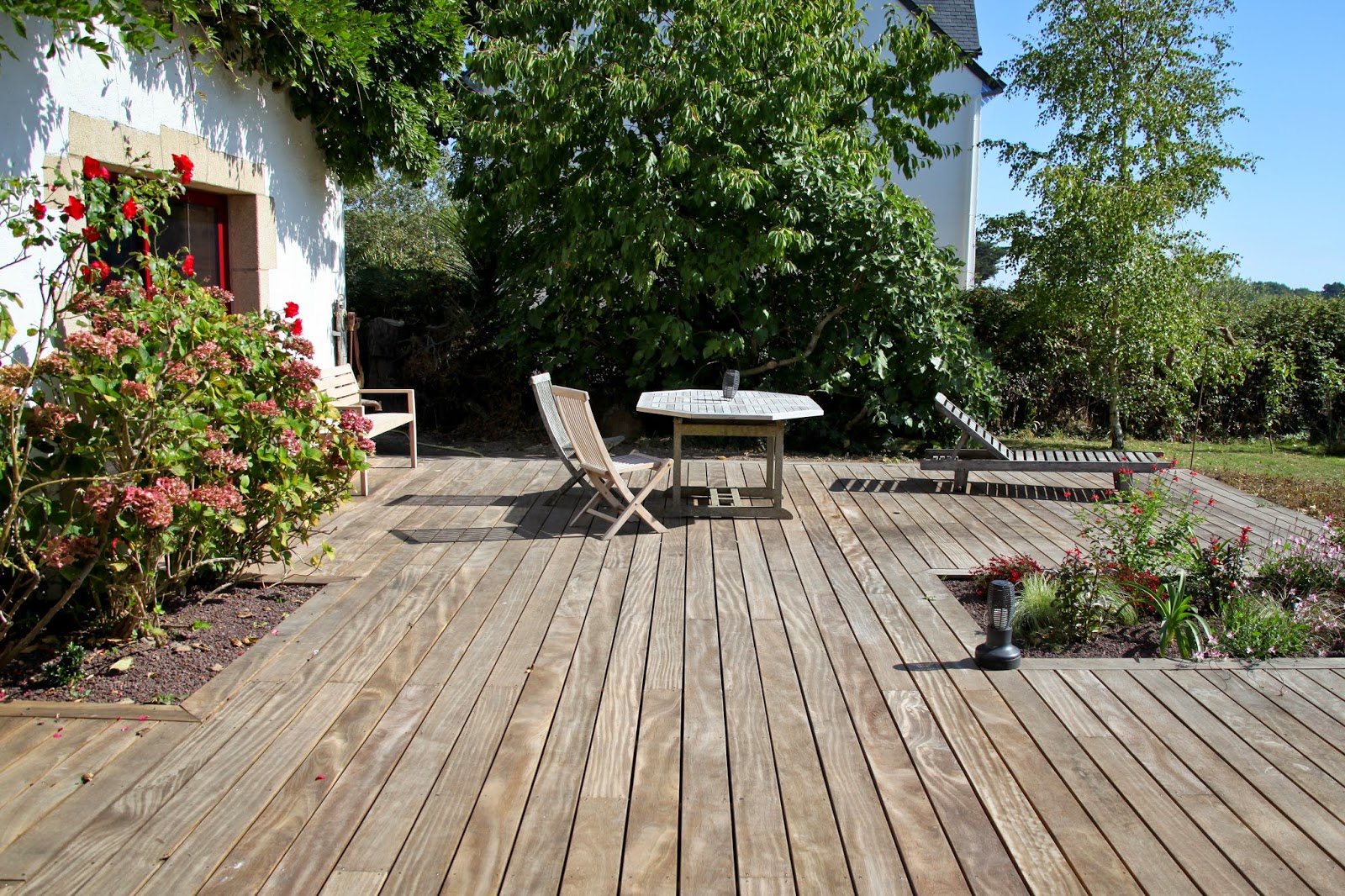 Comment nettoyer et entretenir sa terrasse  en  bois  