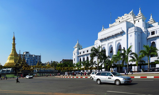 City Hall at Maha Bandoola Park