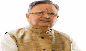 डॉ. रमन सिंह की पहल पर गांवों में बिछेगा विकास का ताना-बाना, ग्रामीणों में हर्ष