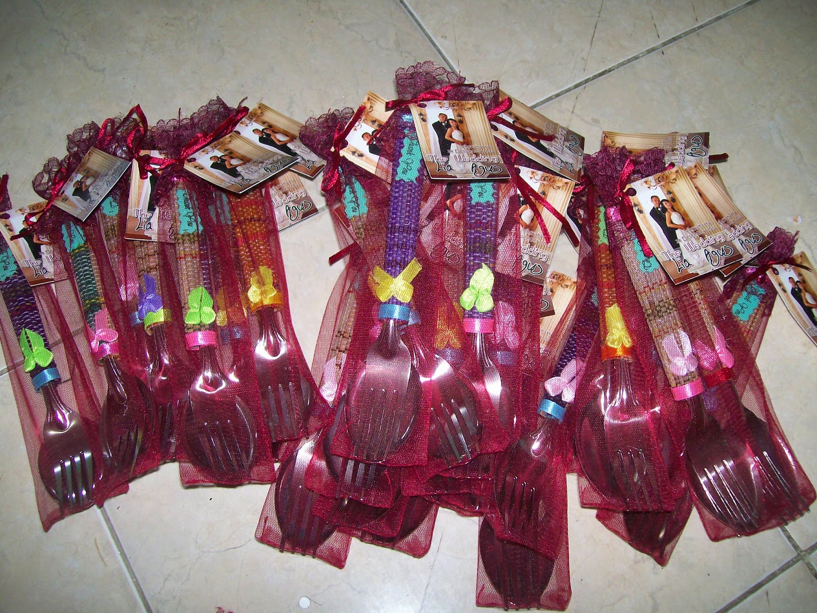 Souvenir Pernikahan Unik Cantik Sendok Garpu Souvenir Pernikahan Unik Cantik Sendok Garpu