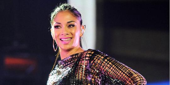 Nicole Scherzinger Pamer Pantat