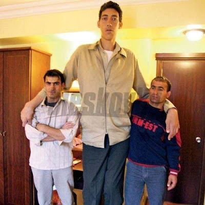 worlds tallest man