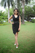 Madhu Shalini glam pics-thumbnail-1