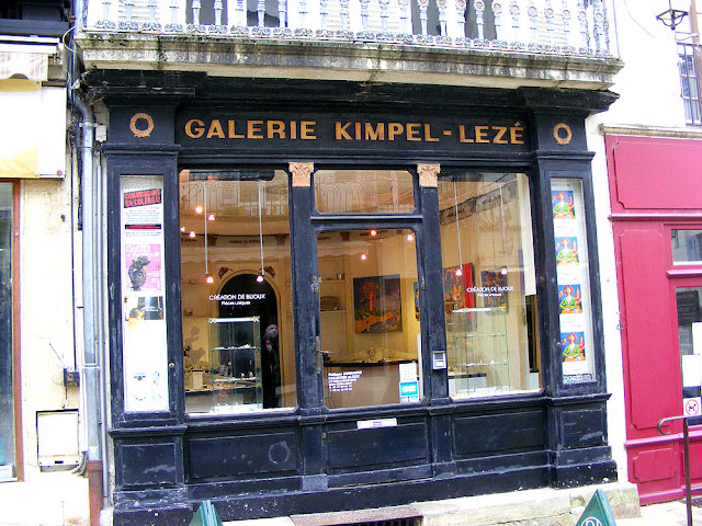 Jewellery shop, Loches, Indre et Loire, France. Photo by Loire Valley Time Travel.