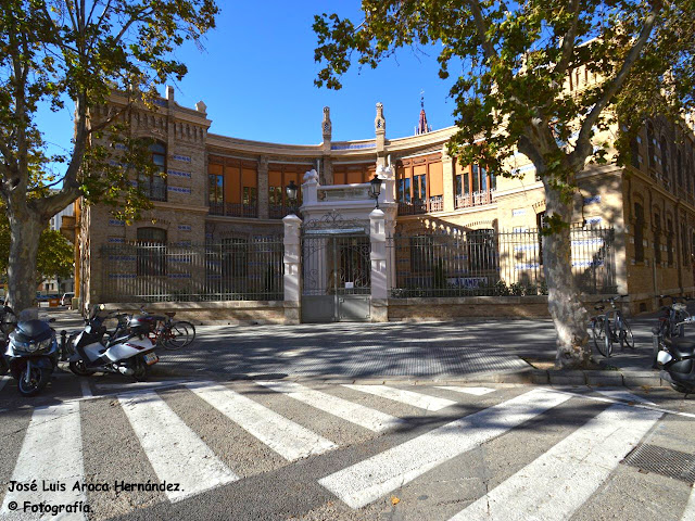 Palacio de la Exposición. Calle Amadeo de Saboya.