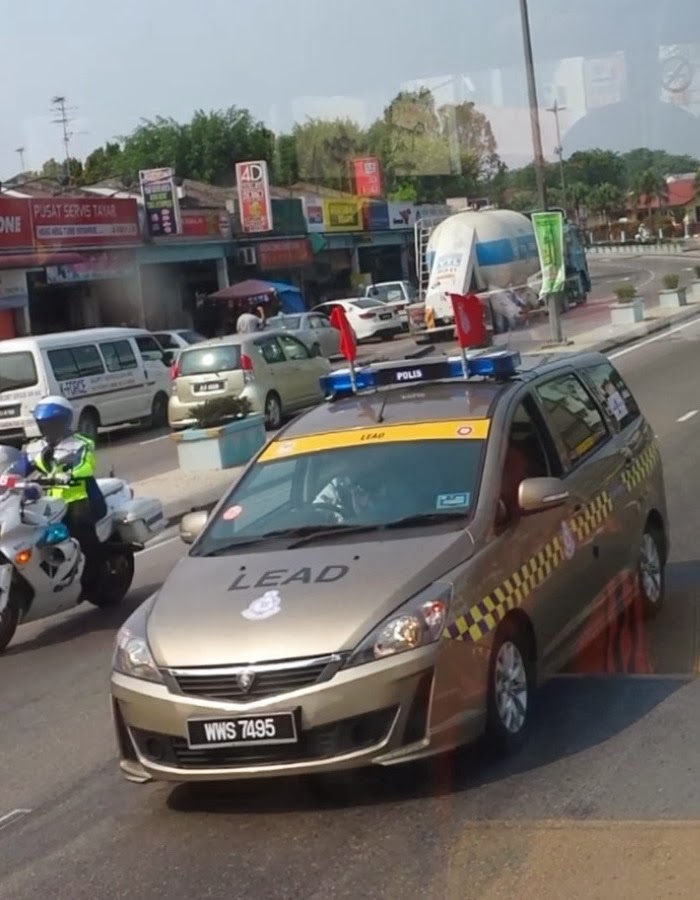 Proton Exora Police Car Lead