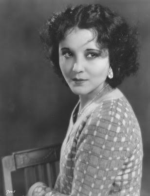 Raquel Torres was born Paula Osterman in 1908.